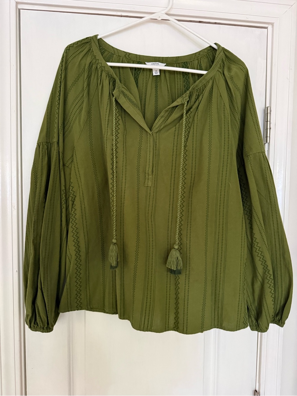 crown & ivy Olive Green Peasant Blouse with Tassel Tie